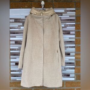 Trina Turk alpaca wool autumn turtleneck coat size 12 in oatmeal